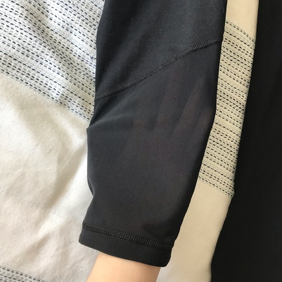 Under Armour Capris Leggings - Picture 2 of 4